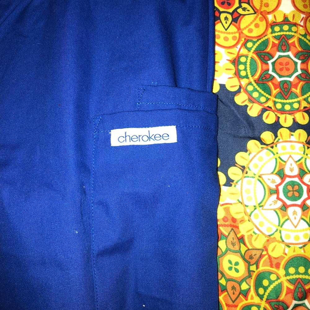 Maternity scrubs